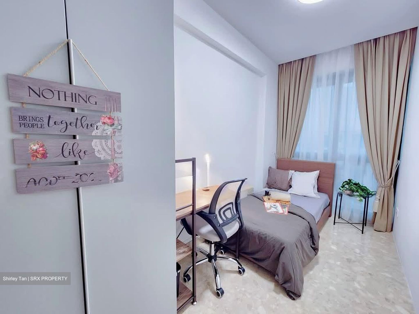Simei Green Condominium (D18), Condominium #536500011
